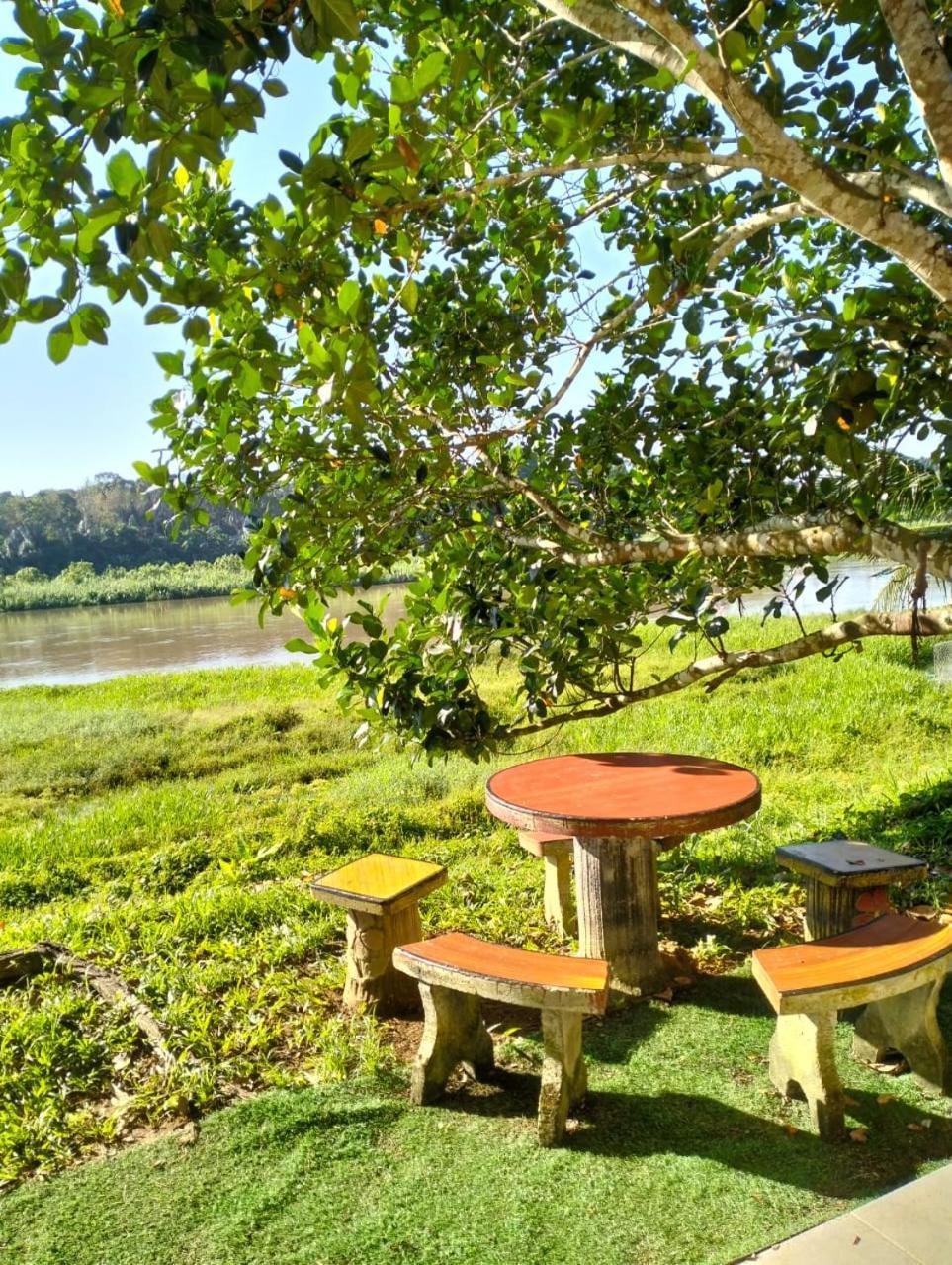 Resort D Rumah Bonda River View Куала-Кангсар Екстер'єр фото